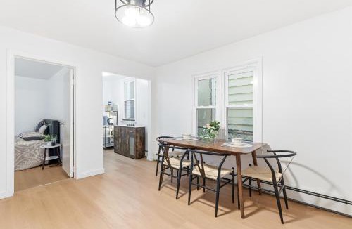 Harrison Apartment | Hamilton-15 mins to EWR, 20 mins PATH to NYC