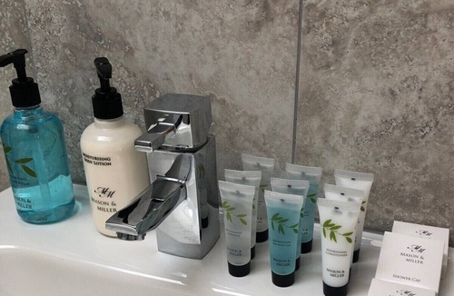 Woolbeding Hotel | Hamilton Arms