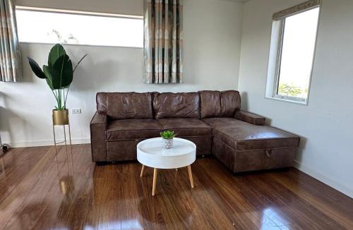 Hamilton House | Hamilton Cozy Corner Retreat