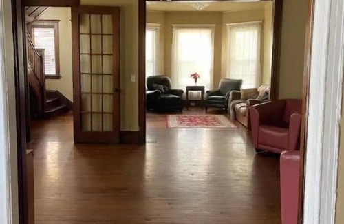 Geneva House | Hamilton House - charming historic home