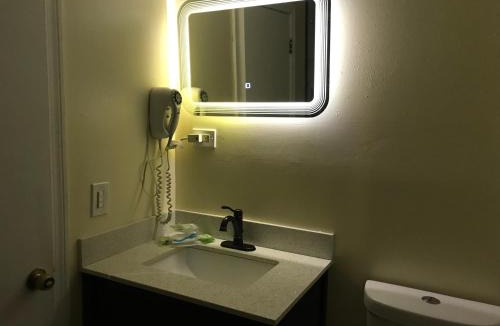 Sturbridge Hotel | Hamilton Inn Sturbridge