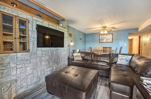 Hamilton House | Hamilton Lake Hoopla!