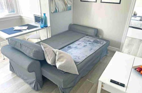 Hamilton Apartment | Hamilton Oasis - Luxe Beds - BBQ Haven - Pool
