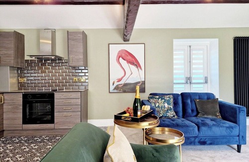 Knott End-on-Sea Apartment | Hamilton-The Cruck luxury let