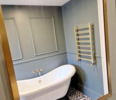 Garstang Apartment | Hamilton - The Hyde Luxury Let