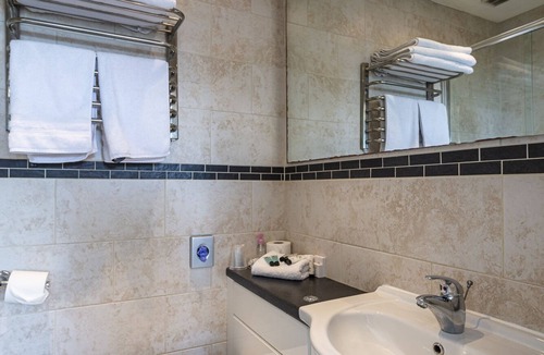 Southend-on-Sea Bed & Breakfast | Hamiltons Boutique Hotel