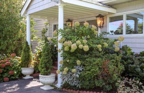 Shinnecock Hills Hotel | Hamlet Inn