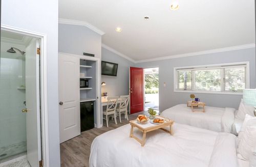 Shinnecock Hills Hotel | Hamlet Inn