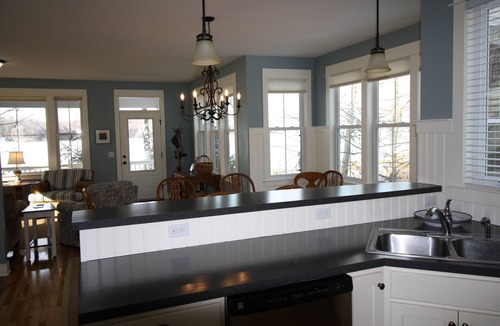 Ludington Cottage | Hamlin Lake Hideaway