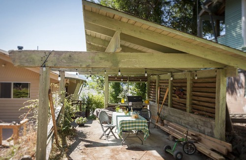Eldon House | Hamma Hamma Hideout