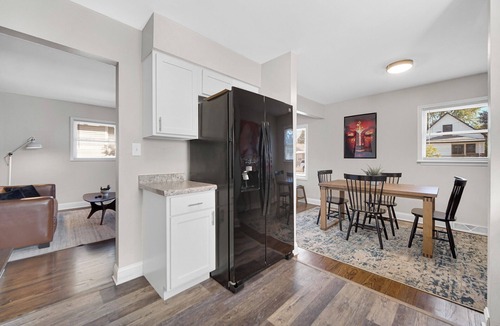 Hammond House | Hammond Haven - Modern Comfort 4 Br/1.5 Bth