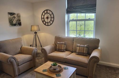 Stourport-on-Severn Apartment | Hampstall Inn