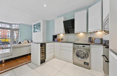 Childs Hill Apartment | Hampstead Opulence Apartment - Luxurious Split Level Property