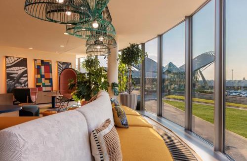 Colombier-Saugnieu Hotel | Hampton By Hilton Lyon Airport