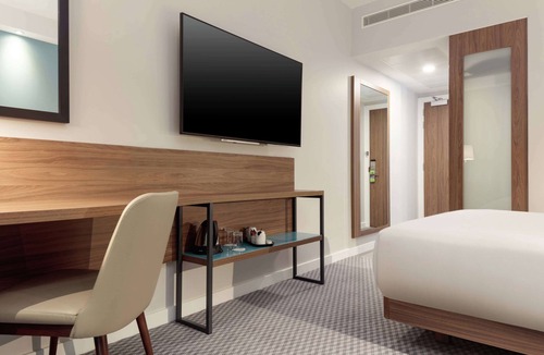 Ingliston Hotel | Hampton by Hilton Edinburgh Airport