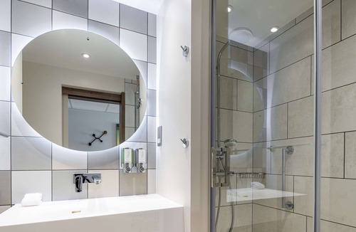 High Wycombe Hotel | Hampton by Hilton High Wycombe