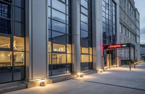 Arcegno Hotel | Hampton By Hilton Locarno