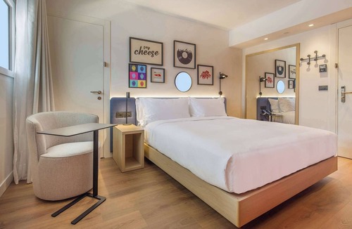 Arcegno Hotel | Hampton By Hilton Locarno
