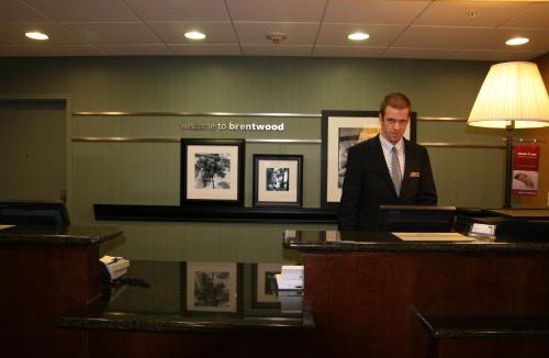 Brentwood Hotel | Hampton by Hilton