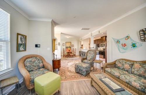 Hampton Apartment | Hampton Condo By Convention Center and Coliseum!