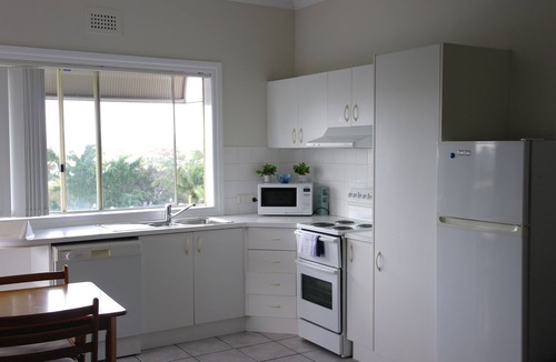 Clayfield Apartment | Hampton Court Apartments