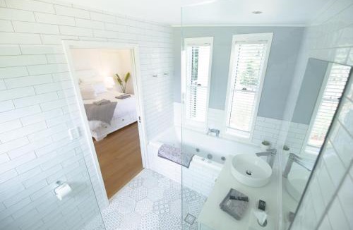 Mount Tamborine Hotel | Hampton Estate Wines