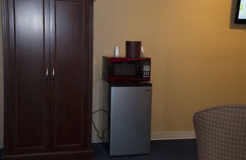 Hampton Falls Hotel | Hampton Falls Inn