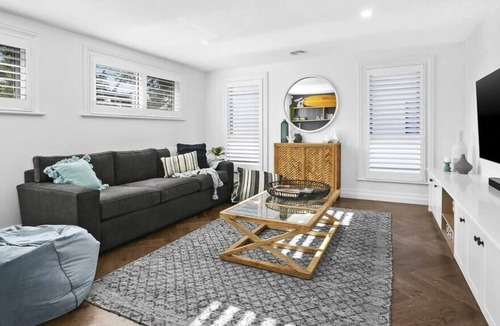 Ocean Grove Villa | Hampton Grove Summary