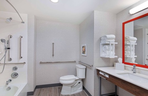 Albertville Hotel | Hampton Inn Albertville