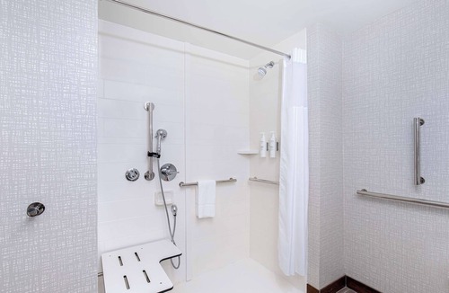 Albertville Hotel | Hampton Inn Albertville