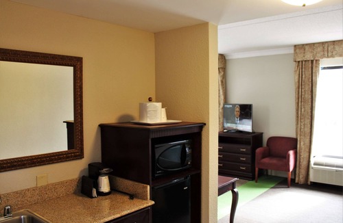 Americus Hotel | Hampton Inn Americus