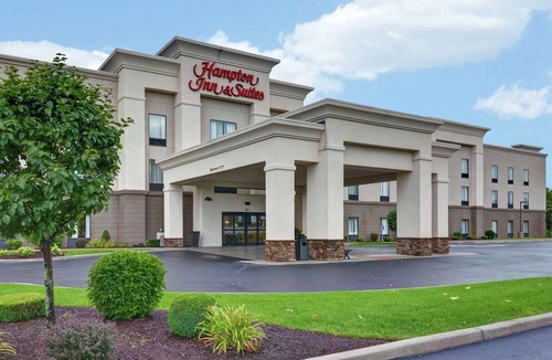 New Hartford Hotel | Hampton Inn and Suites New Hartford/Utica