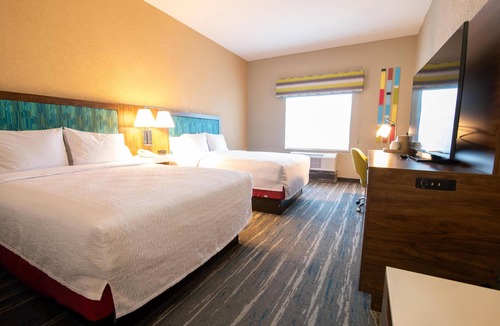College Station Hotel | Hampton Inn and Suites College Station