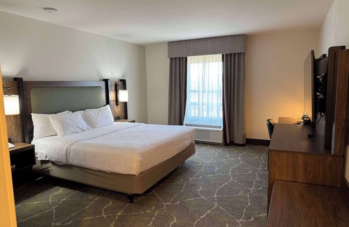 Dobson Hotel | Hampton Inn and Suites Dobson