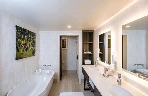 Dobson Hotel | Hampton Inn and Suites Dobson