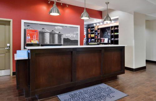 Hutto Hotel | Hampton Inn and Suites Hutto