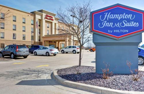 Orange Prairie Hotel | Hampton Inn and Suites Peoria at Grand Prairie