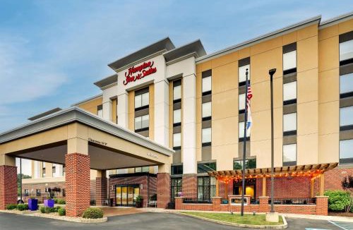 Rome Hotel | Hampton Inn and Suites Rome, GA