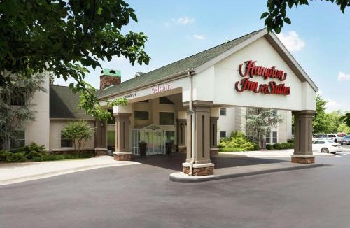 Springdale Hotel | Hampton Inn and Suites Springdale
