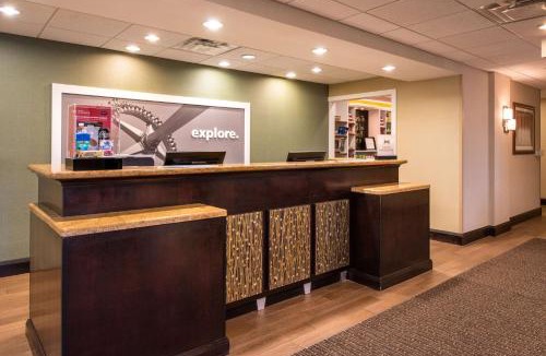 Schertz Hotel | Hampton Inn and Suites Schertz