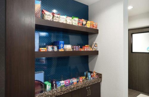 Tulsa Hotel | Hampton Inn and Suites Tulsa Central