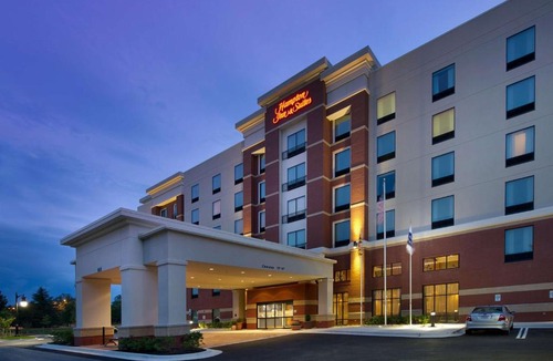 Gaithersburg Hotel | Hampton Inn and Suites Washington DC North/Gaithersburg