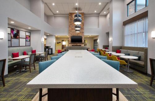 St. Cloud Hotel | Hampton Inn and Suites St. Cloud