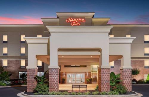 McDonough Hotel | Hampton Inn Atlanta McDonough