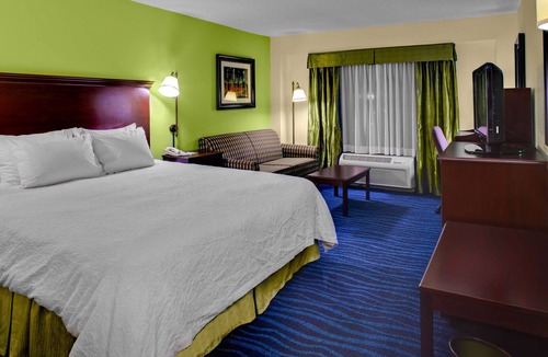 Sandy Springs Hotel | Hampton Inn - Atlanta Perimeter Center