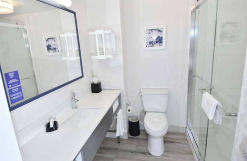 Auburn Hotel | Hampton Inn Auburn