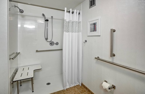 Glen Burnie Hotel | Hampton Inn Baltimore/Glen Burnie