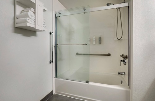 Polk Village Hotel | Hampton Inn Beaufort