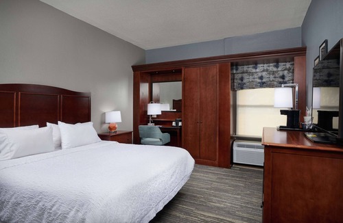 Beaumont Hotel | Hampton Inn Beaumont