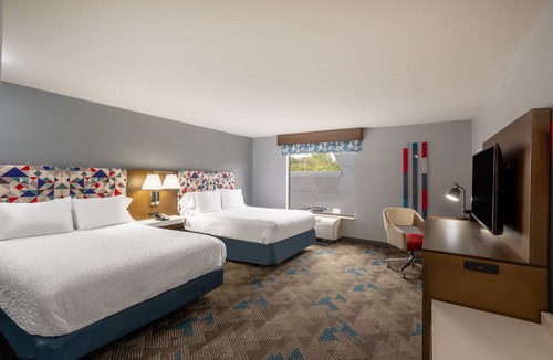 Pricedale Hotel | Hampton Inn Belle Vernon